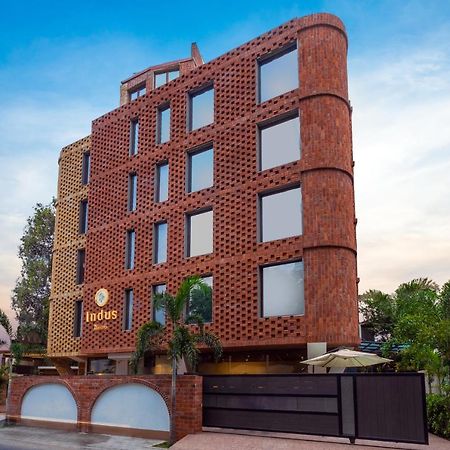 Indus Suites นาคปุระ ภายนอก รูปภาพ