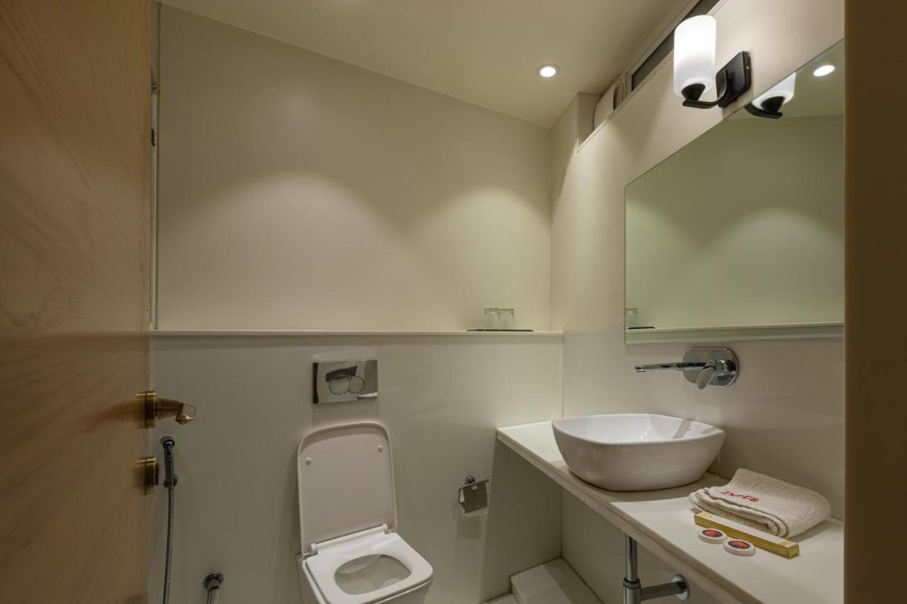 Indus Suites นาคปุระ ภายนอก รูปภาพ