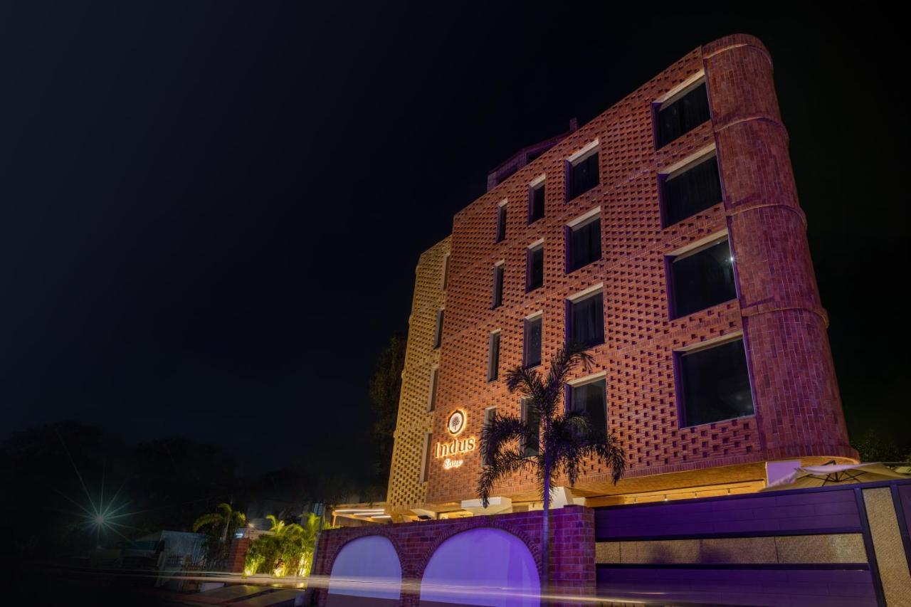 Indus Suites นาคปุระ ภายนอก รูปภาพ